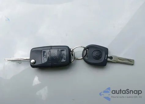 2006 Volkswagen Jetta 2.5 из США, поврежденный, VIN 3VWSF81K26M654846